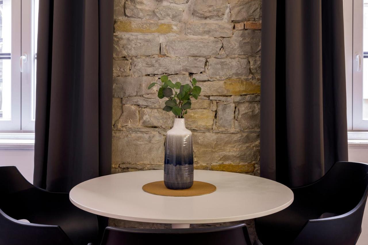 Romantic Studio In The Heart Of Triëst Buitenkant foto